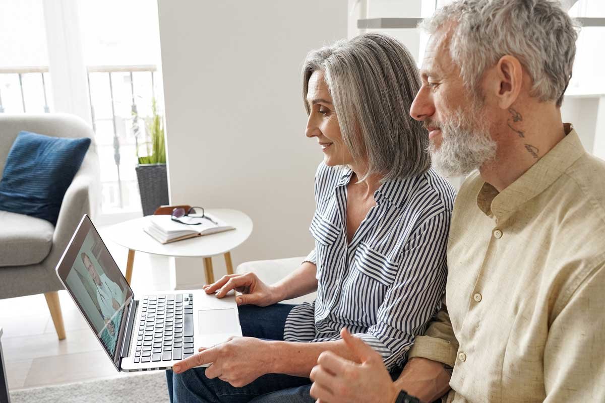 Person talking to a person online
